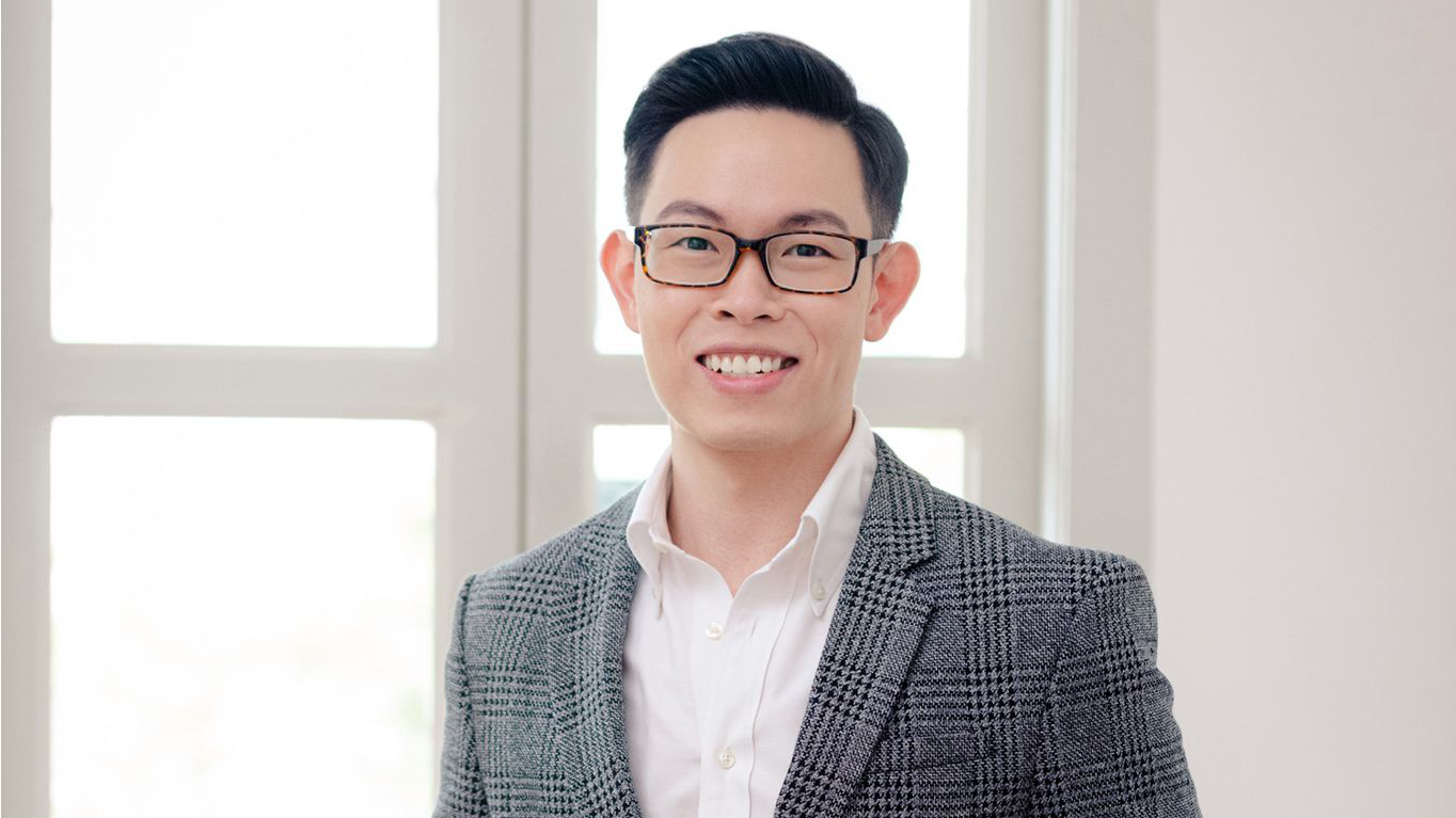 Dr Andy Tay wins NUS Outstanding Young Alumni Award - iHealthtech ...